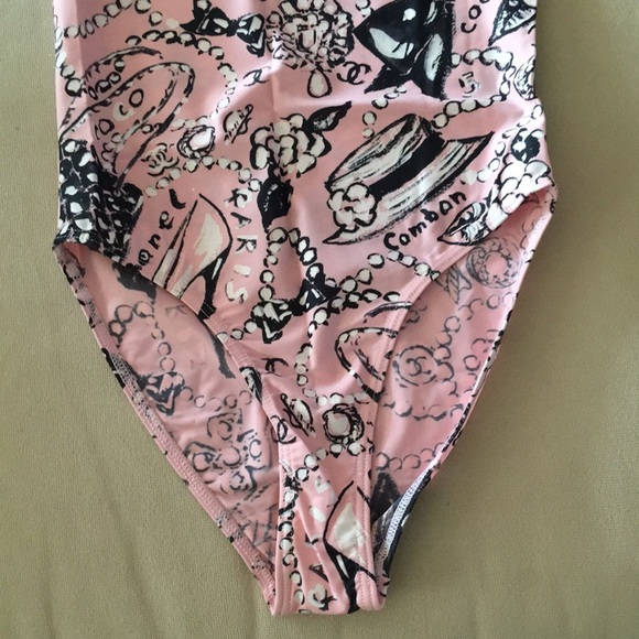 CHANEL one piece bodysuit - gorgeous - Picture 4 of 16
